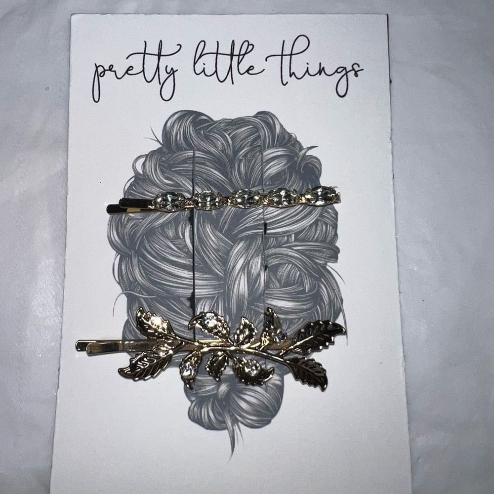 Pretty Little Things Rhinestone Hair Pin Set - Picture 2 of 10